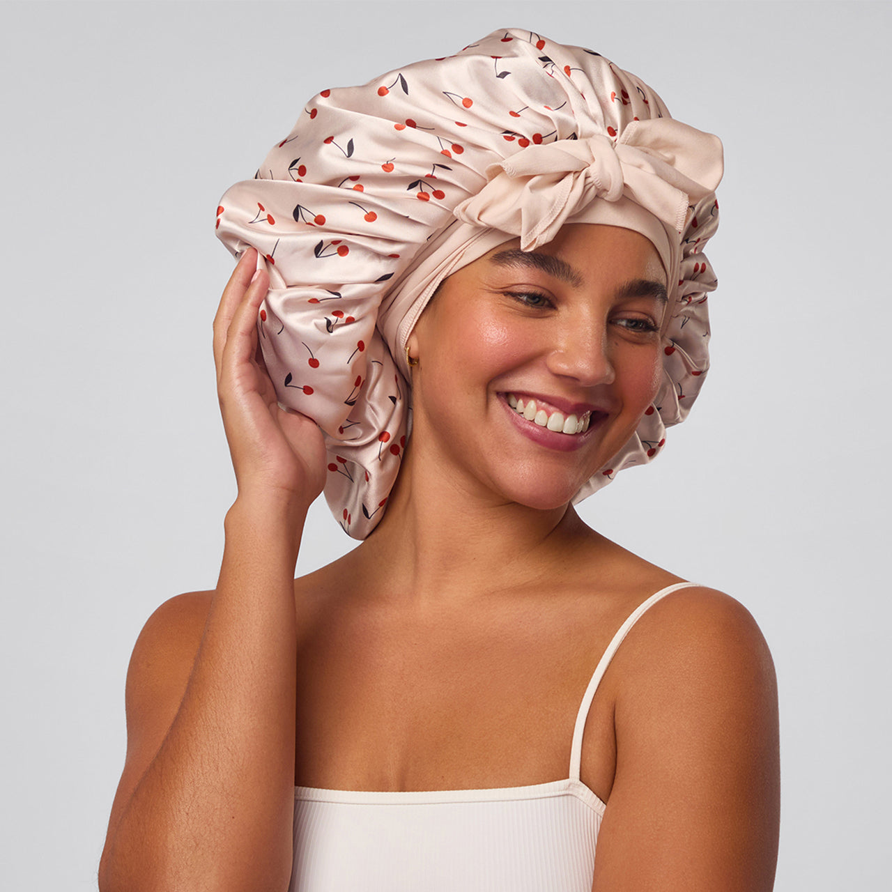 Gorro de satén grande - Cerezas