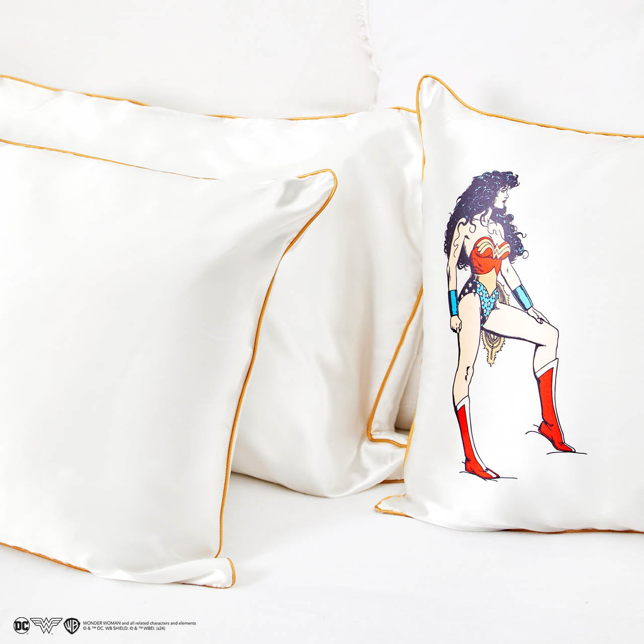 Kitsch x Wonder Woman Satin Kopfkissenbezug - Believe In Wonder