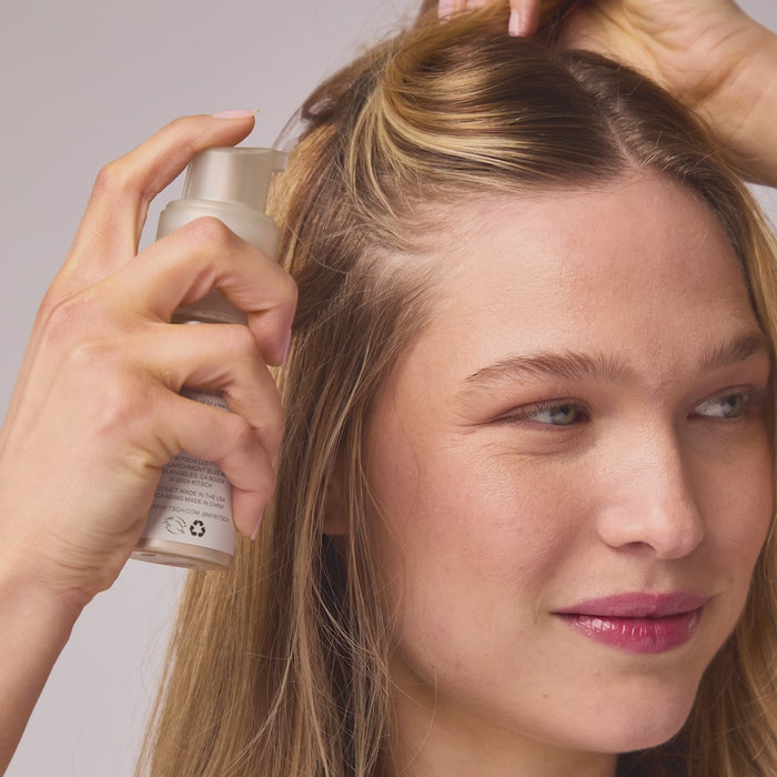 Shampoo secco volumizzante alle proteine del riso - Invisible 28.4gr