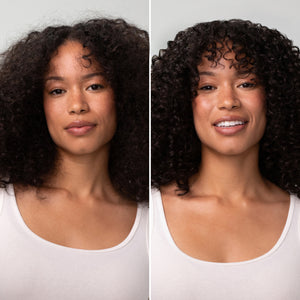 Shampoo e balsamo idratanti all'olio di cocco.